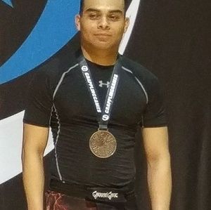 Meet your Posher, Yvan